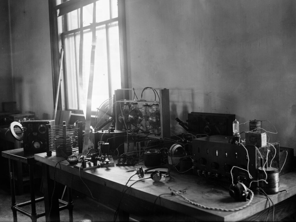 Harris & Ewing, Herbert Hoover, Jr., and radio set, 1922-1923